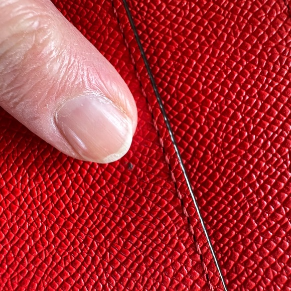 Coach cross grain embossed logo 10” wristlet w/removable strap. 6 cc slots - Picture 3 of 11